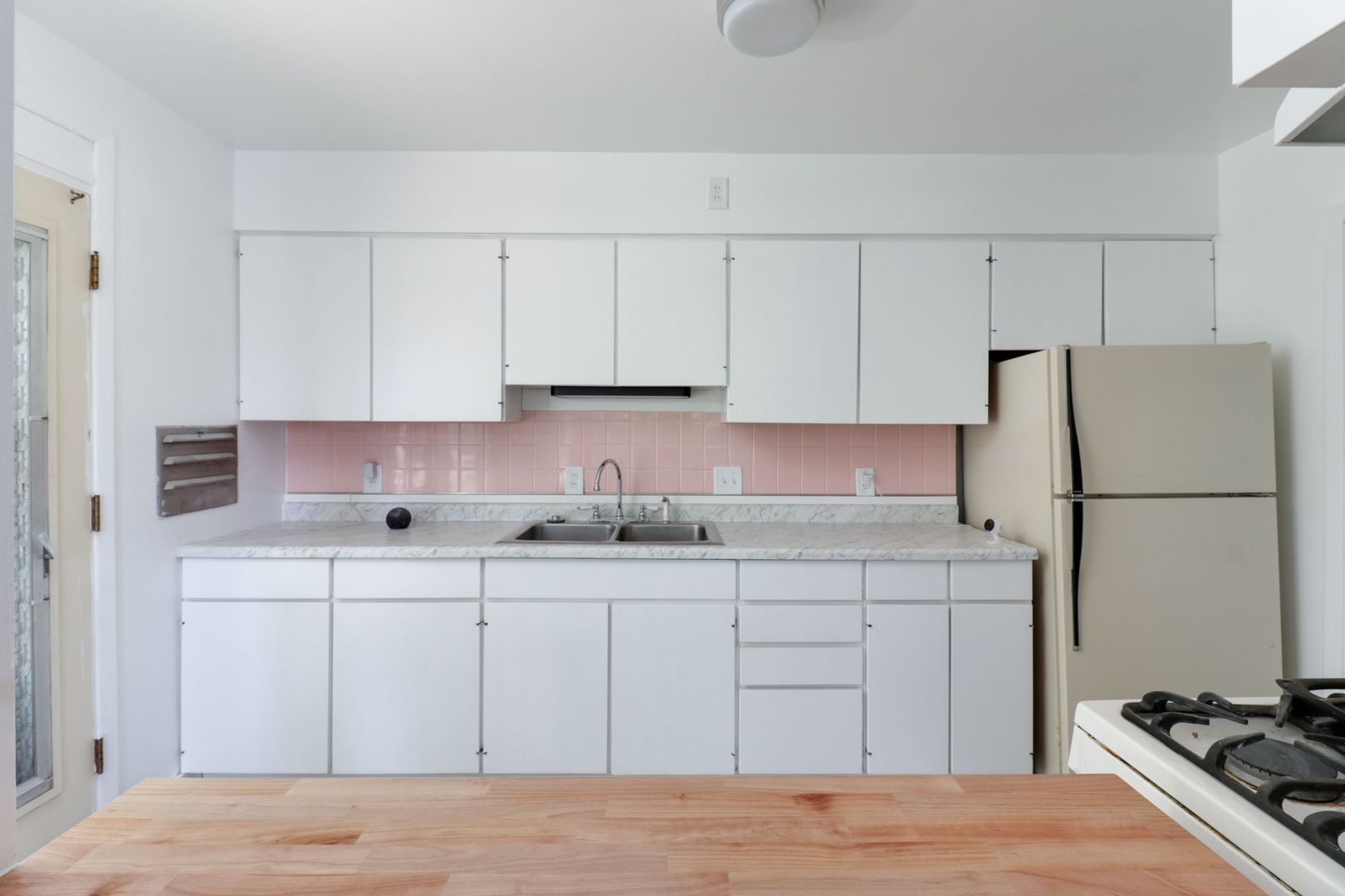 1 Riser Avenue Bloomington, IL 61701 - Photo 14 of 37 Gallery Image 14