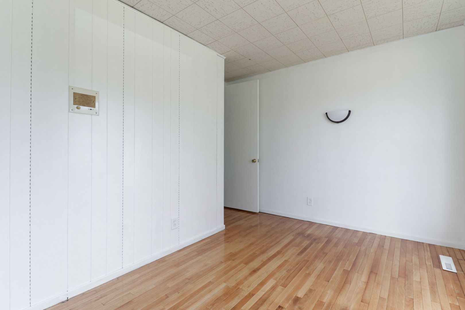 1 Riser Avenue Bloomington, IL 61701 - Photo 18 of 37 Gallery Image 18
