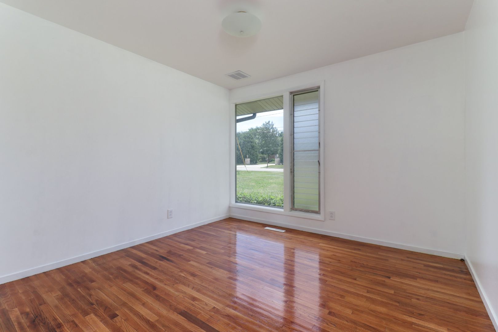 1 Riser Avenue Bloomington, IL 61701 - Photo 21 of 37 Gallery Image 21