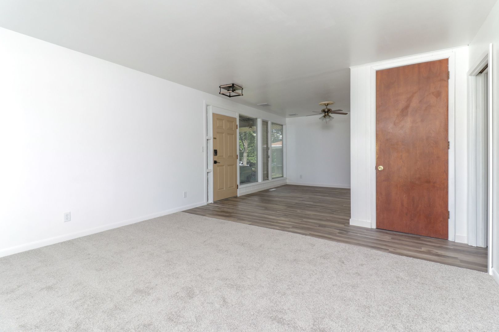 1 Riser Avenue Bloomington, IL 61701 - Photo 7 of 37 Gallery Image 7