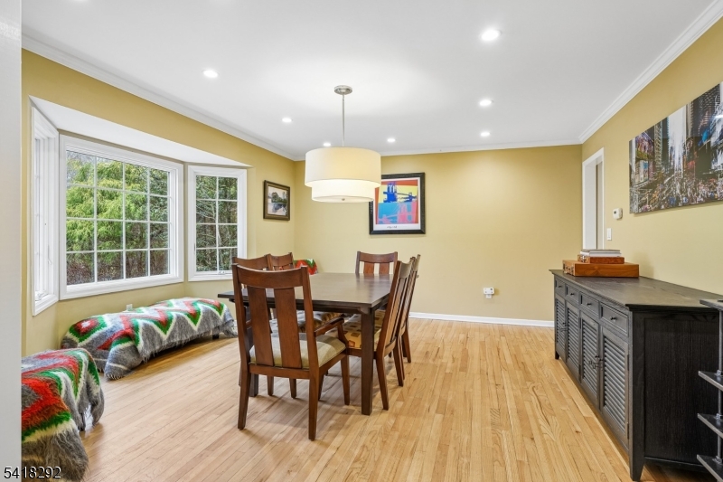 80 Shawnee Path Millington, NJ 07946 - Photo 11 of 46