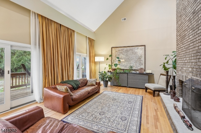 80 Shawnee Path Millington, NJ 07946 - Photo 16 of 46