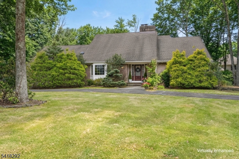 80 Shawnee Path Millington, NJ 07946 - Photo 2 of 46