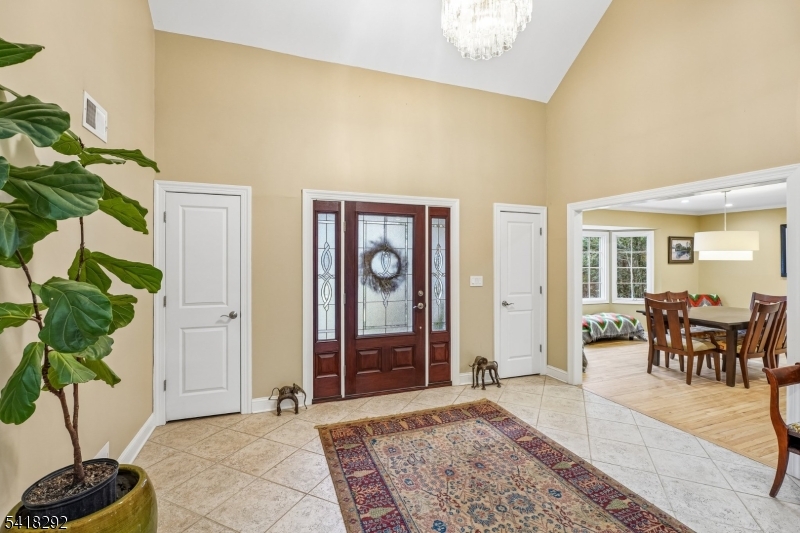 80 Shawnee Path Millington, NJ 07946 - Photo 3 of 46