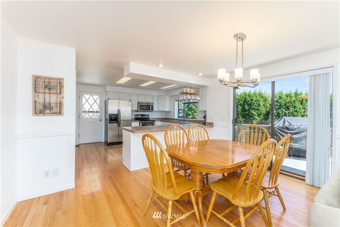 104 Riviera Place Chelan, WA 98816 - Photo 12 of 34 Gallery Image 12