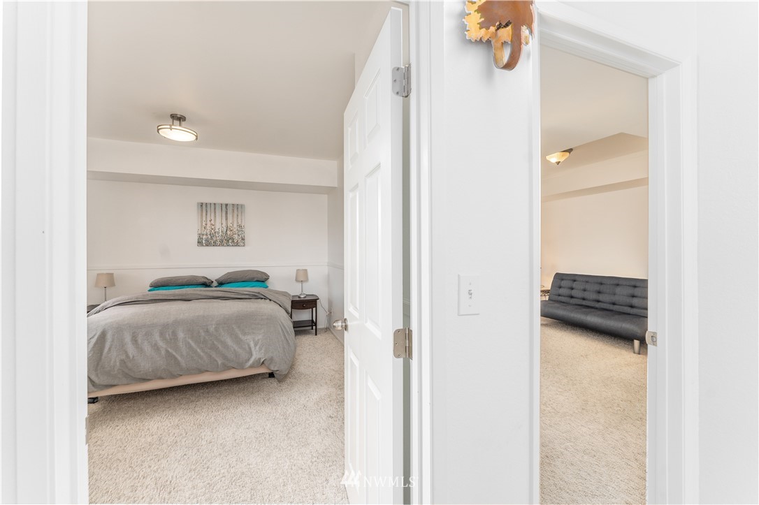 104 Riviera Place Chelan, WA 98816 - Photo 26 of 34 Gallery Image 26