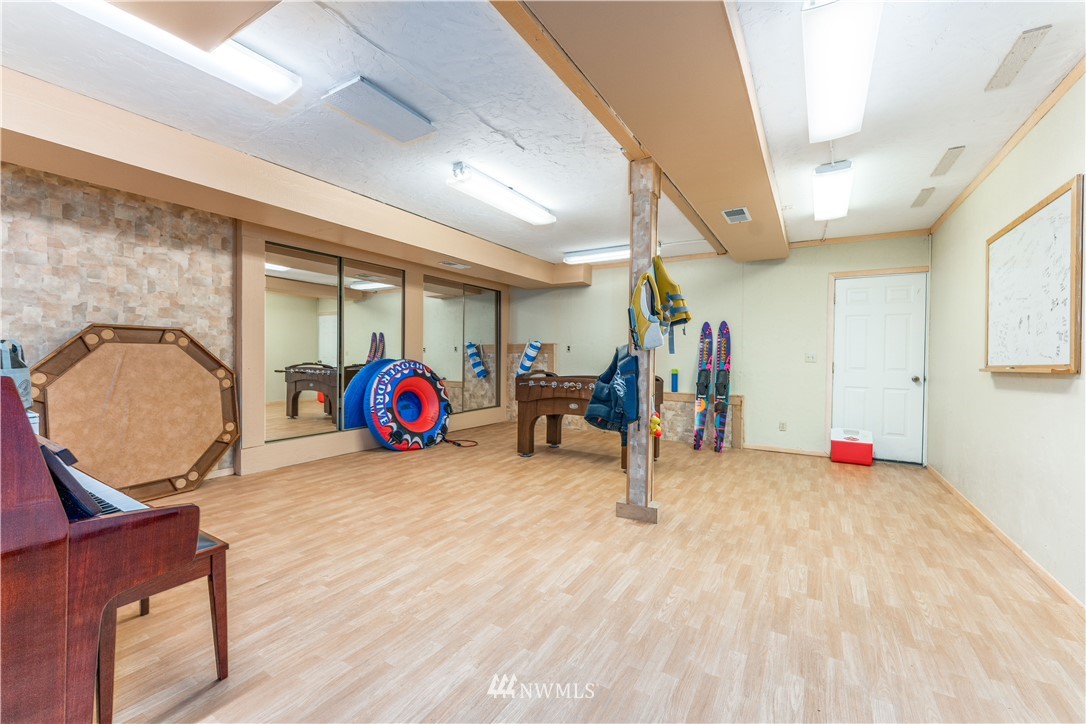 104 Riviera Place Chelan, WA 98816 - Photo 27 of 34 Gallery Image 27