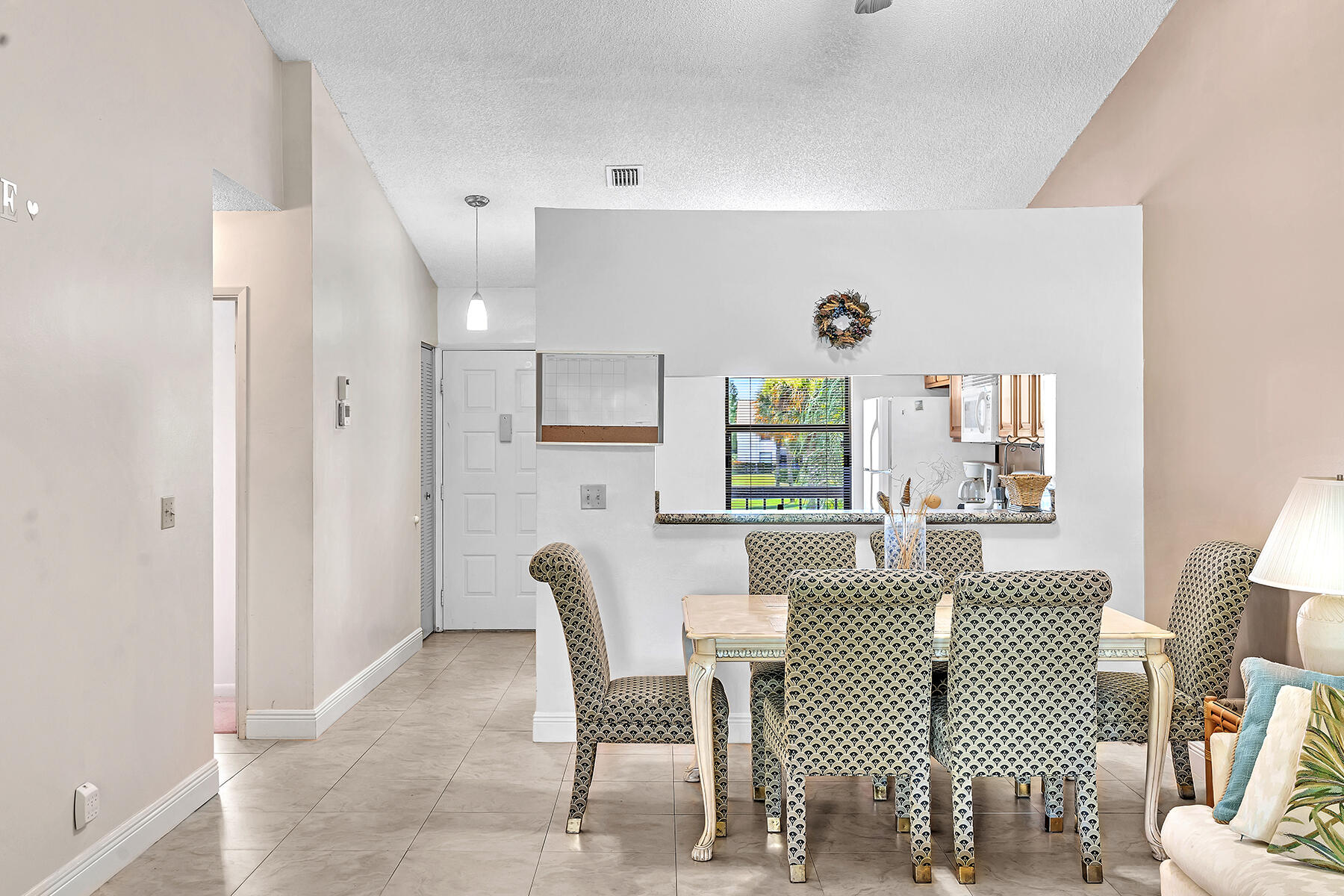 22112 Palms Way, Unit 202 Boca Raton, FL 33433 - Photo 18 of 40 DSC00116