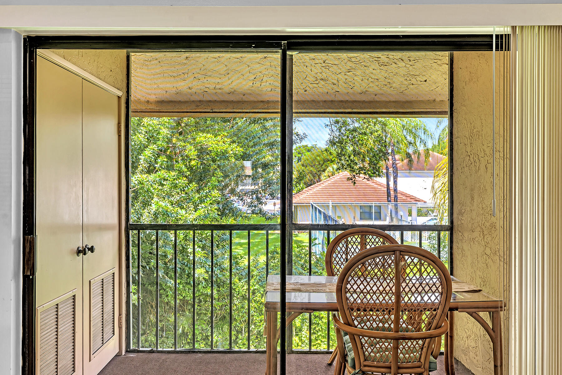 22112 Palms Way, Unit 202 Boca Raton, FL 33433 - Photo 19 of 40 DSC00121