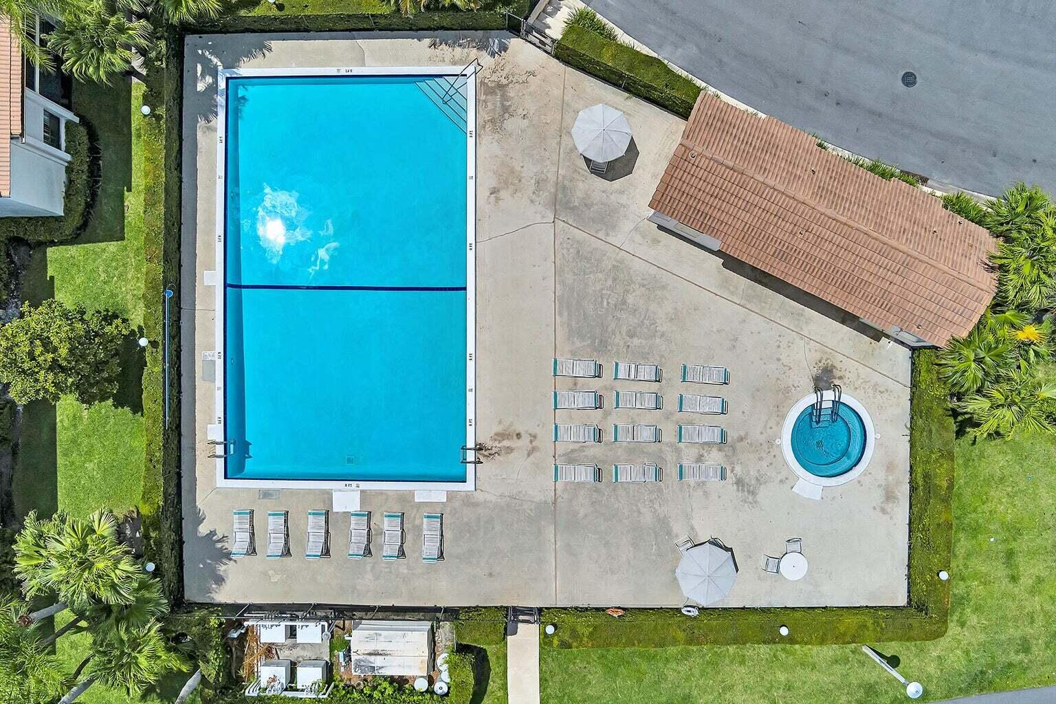 22112 Palms Way, Unit 202 Boca Raton, FL 33433 - Photo 36 of 40 24