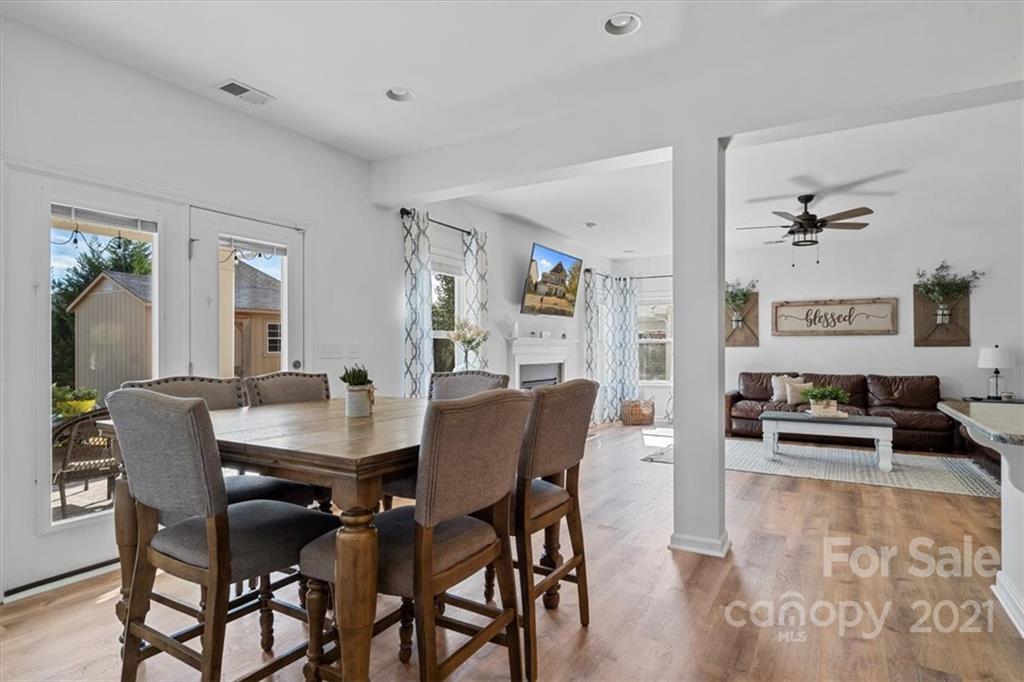 86646 Arrington Road Lancaster, SC 29720 - Photo 25 of 42 a view of a dining room with furniture