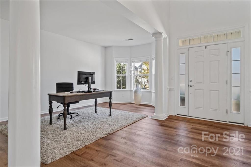 86646 Arrington Road Lancaster, SC 29720 - Photo 6 of 42 a view of a livingroom with workspace and a window