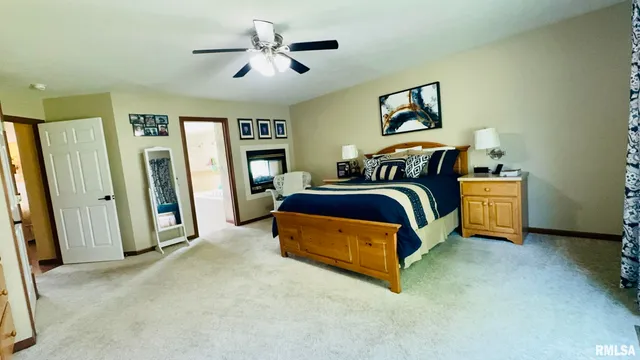 $675,000 | 1016 Michael Lane, West Frankfort, IL 62896