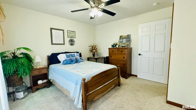 $675,000 | 1016 Michael Lane, West Frankfort, IL 62896