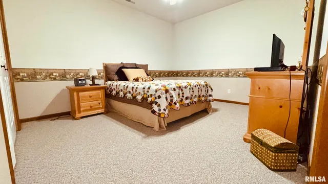 $675,000 | 1016 Michael Lane, West Frankfort, IL 62896