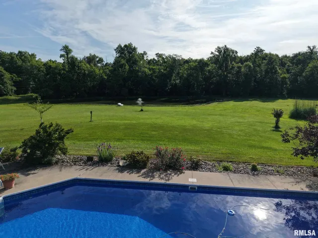 $675,000 | 1016 Michael Lane, West Frankfort, IL 62896