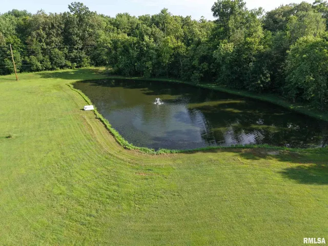 $675,000 | 1016 Michael Lane, West Frankfort, IL 62896