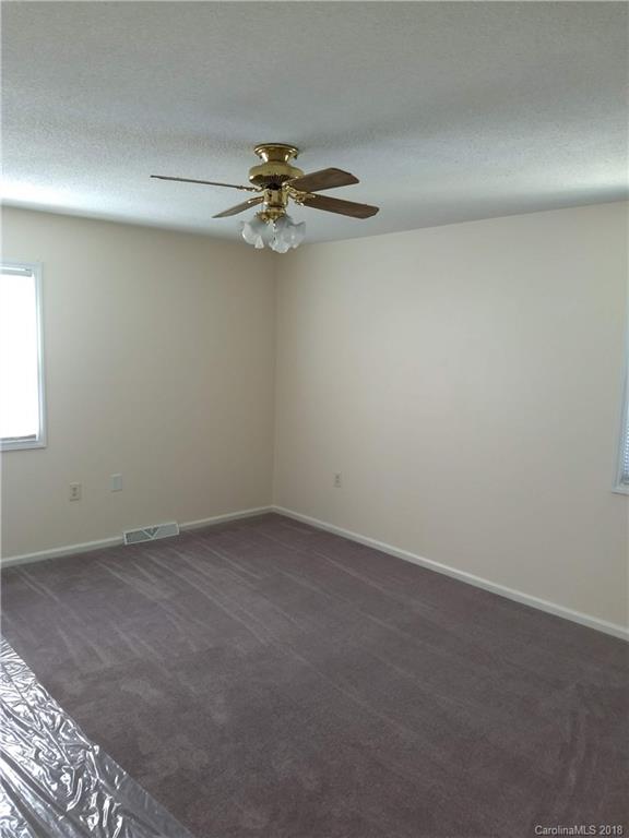2841 Brantley Road Kannapolis, NC 28083 - Photo 18 of 29 Gallery Image 18