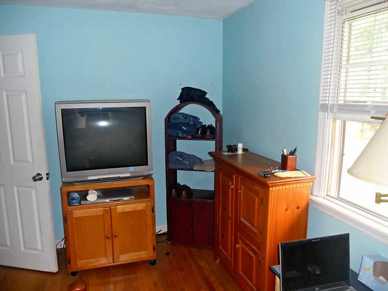 78 Balsam Road South Kingstown, RI 02879 - Photo 11 of 19 Bedroom.