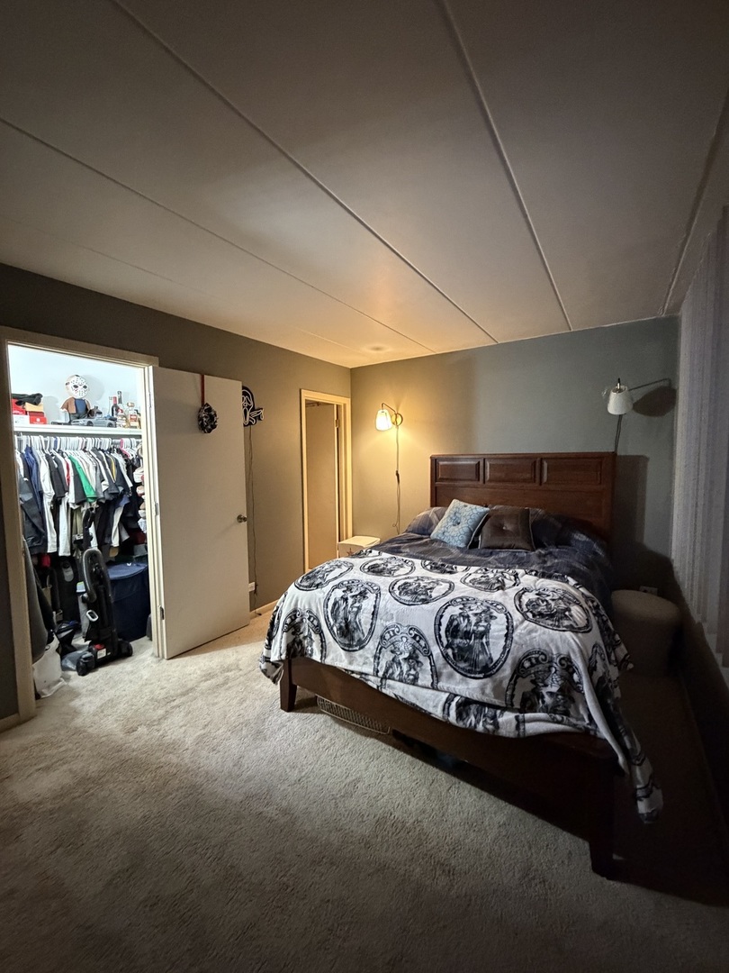 10002 South Pulaski Road, Unit 207 Oak Lawn, IL 60453 - Photo 16 of 33