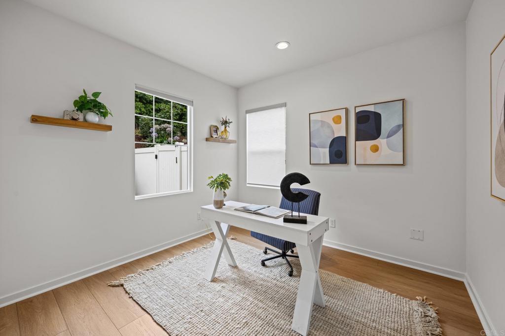 3115 Afton Way Carlsbad, CA 92008 - Photo 13 of 59