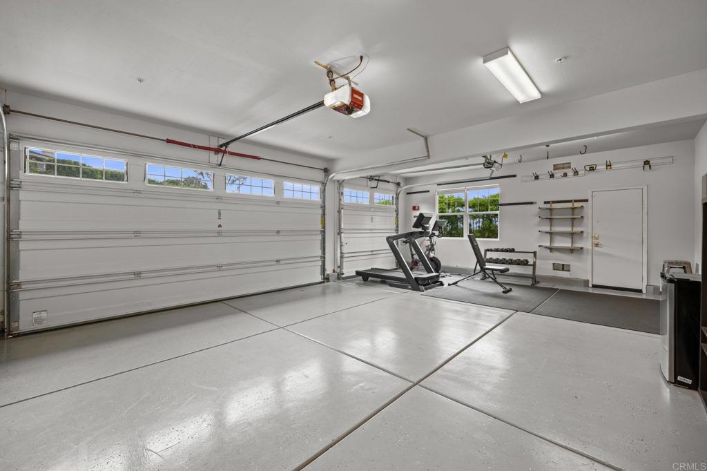 3115 Afton Way Carlsbad, CA 92008 - Photo 15 of 59