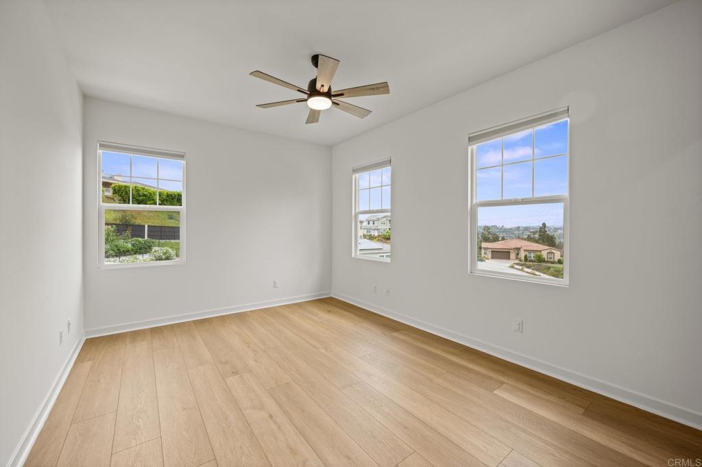 3115 Afton Way Carlsbad, CA 92008 - Photo 35 of 59