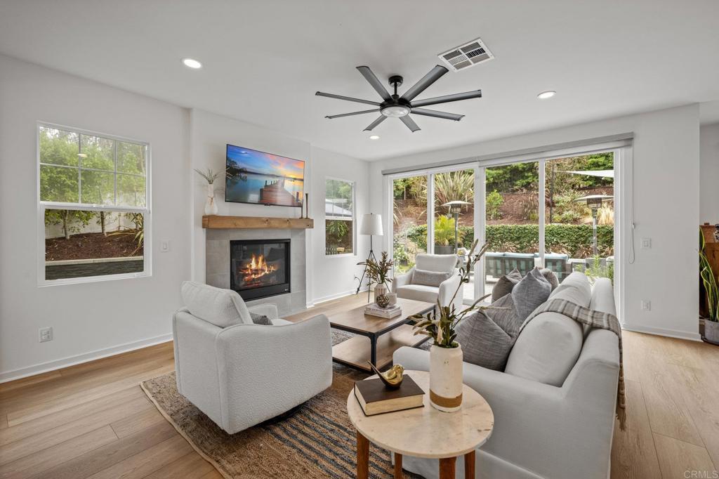 3115 Afton Way Carlsbad, CA 92008 - Photo 4 of 59