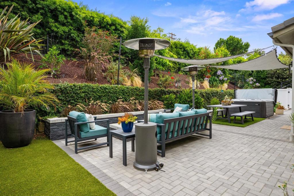 3115 Afton Way Carlsbad, CA 92008 - Photo 45 of 59