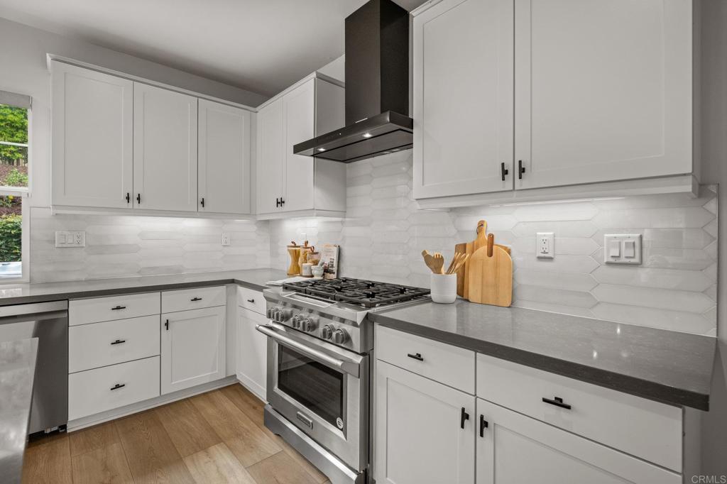 3115 Afton Way Carlsbad, CA 92008 - Photo 10 of 59