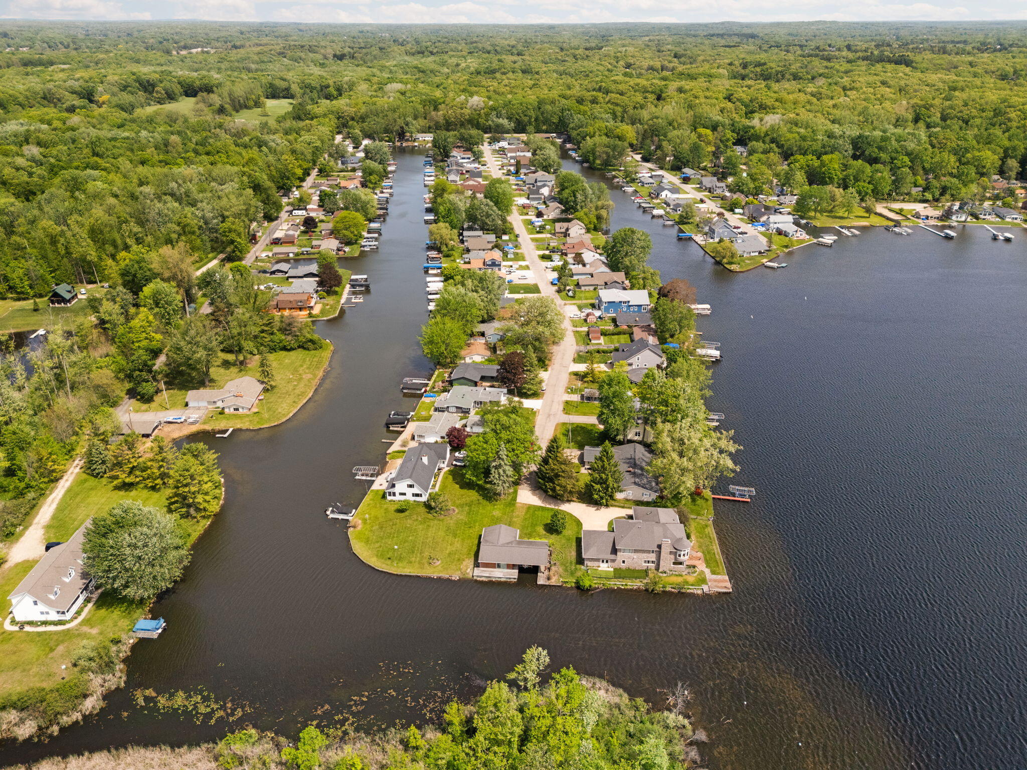 11247 Colony Pinckney, MI 48169 - Photo 59 of 67 129-web-or-mls-DJI_20260522120025_0565_D