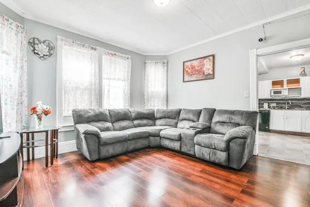 $265,000 | 400 Blair Avenue, St. Paul, MN 55103