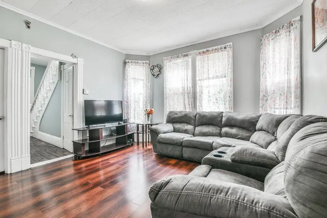 $265,000 | 400 Blair Avenue, St. Paul, MN 55103