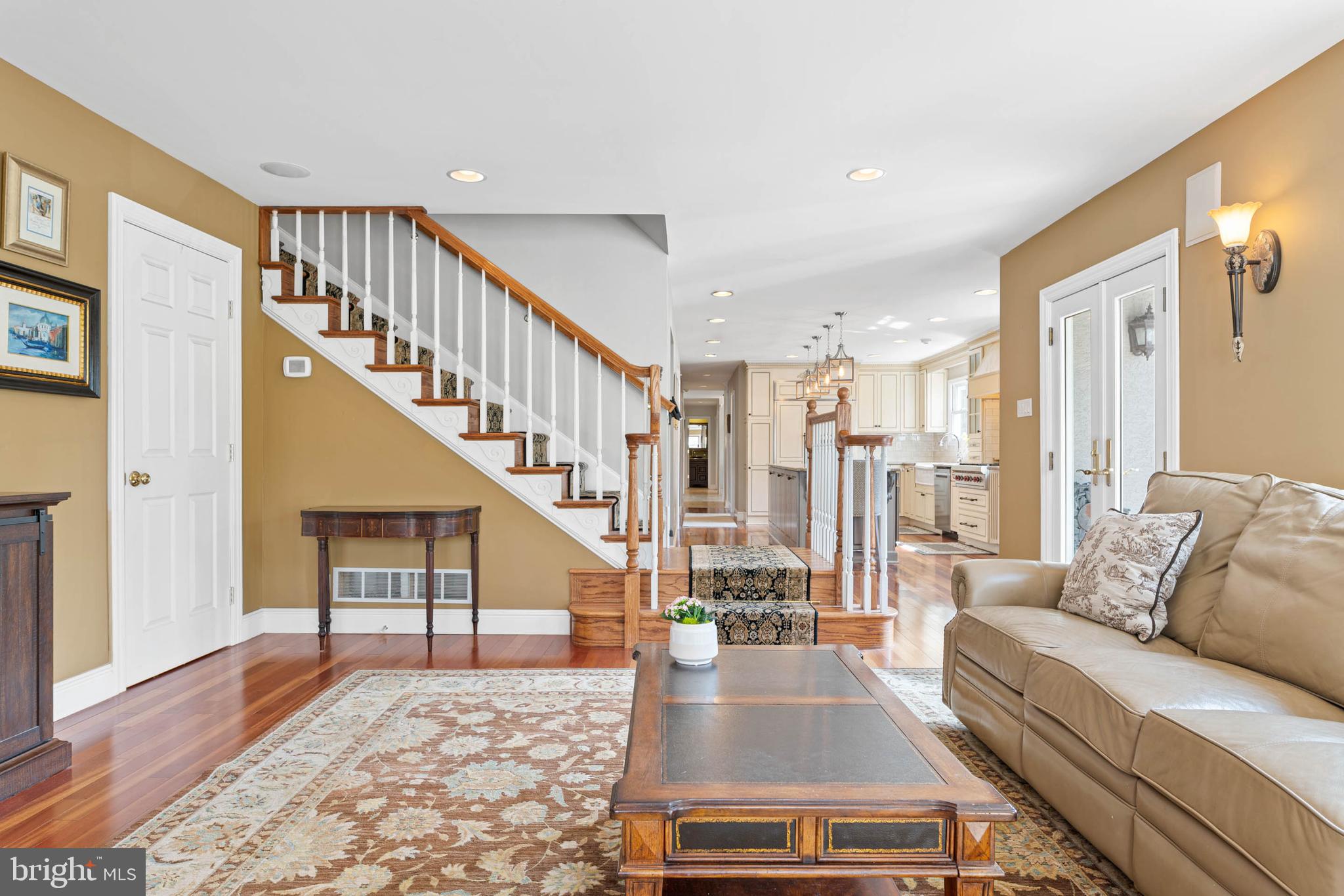 150 Kynlyn Road Radnor, PA 19087 - Photo 14 of 59 Stairs to the second level.