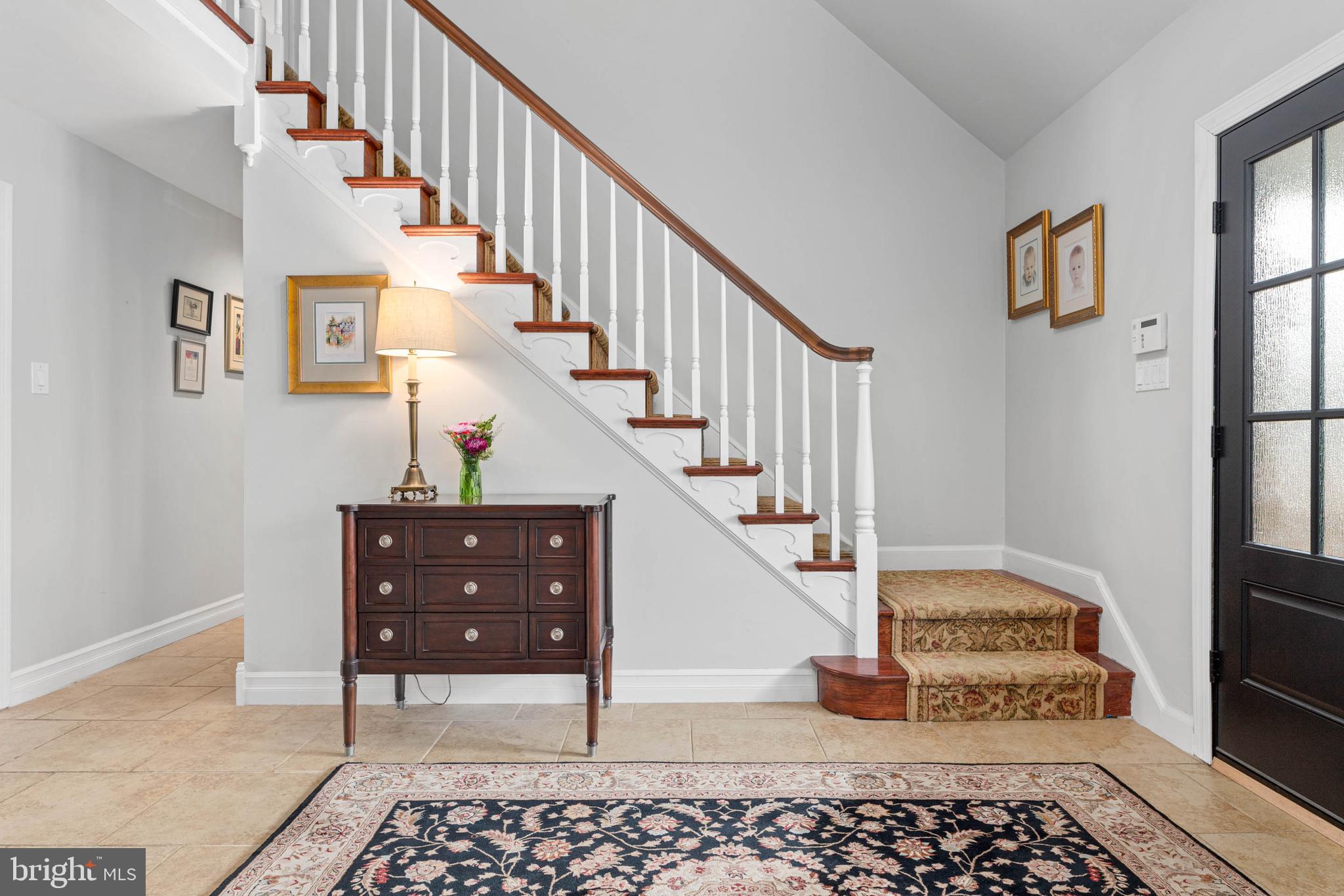 150 Kynlyn Road Radnor, PA 19087 - Photo 20 of 59 Stairs in foyer.