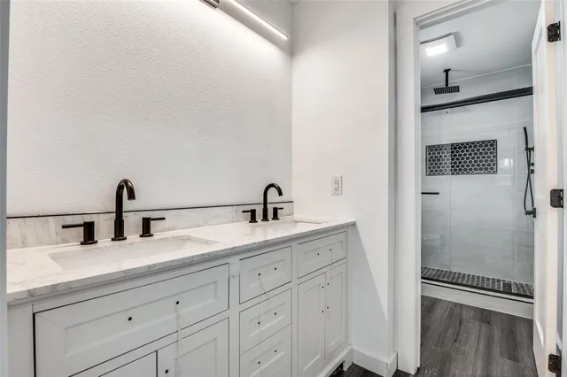 $370,000 | 1241 Springbrook Drive, DeSoto, TX 75115