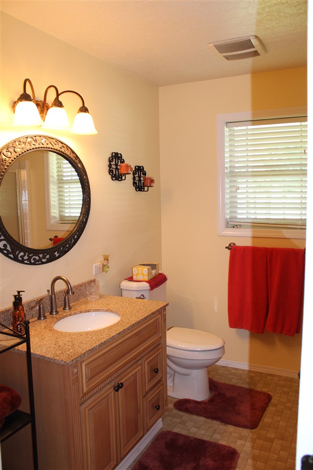 6423 Lyons Spokane, WA 99217 - Photo 13 of 20 Gallery Image 13
