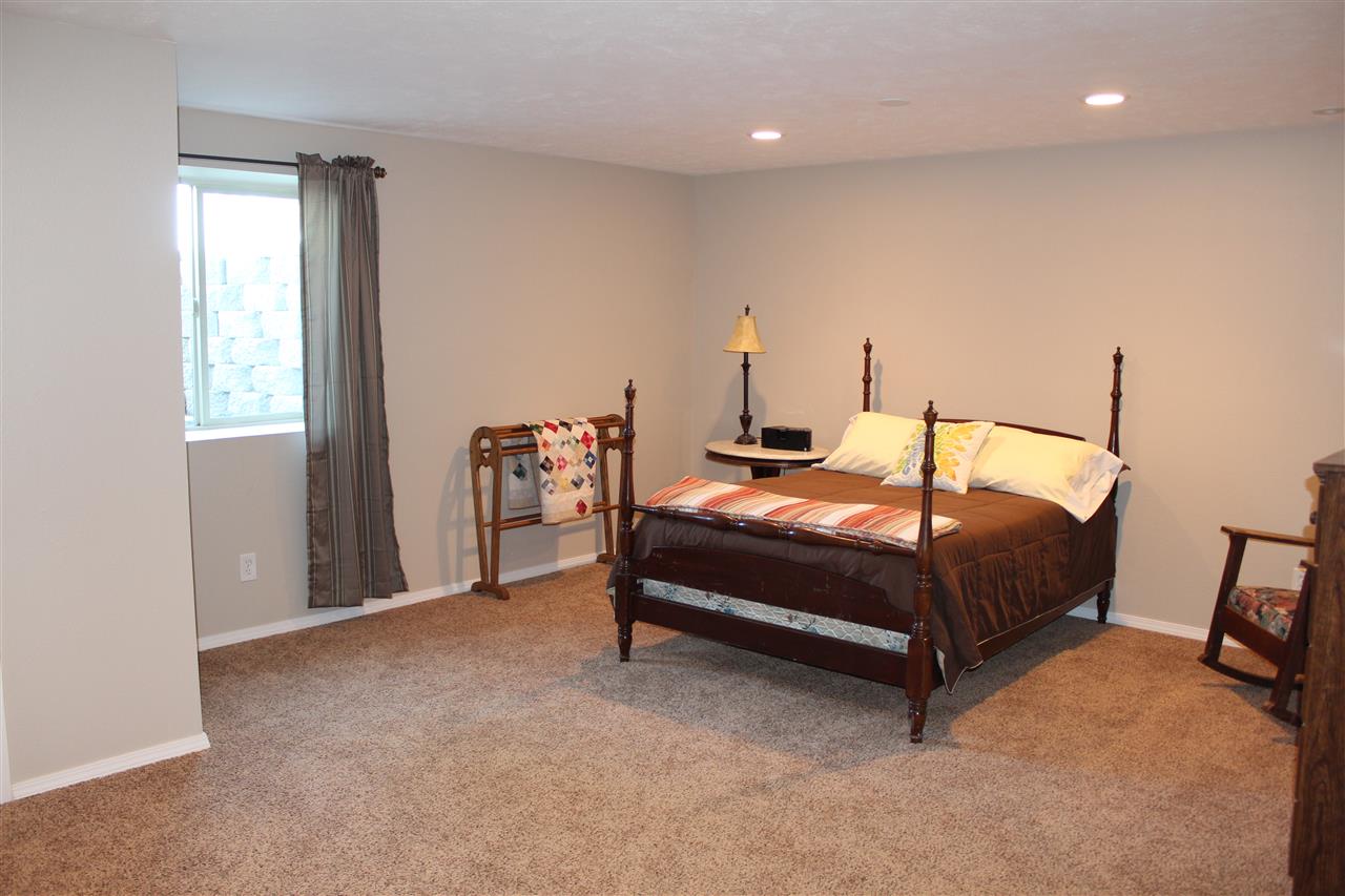 6423 Lyons Spokane, WA 99217 - Photo 17 of 20 Gallery Image 17