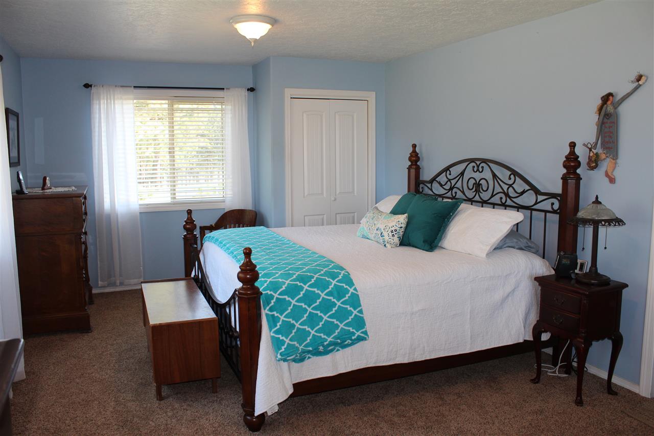 6423 Lyons Spokane, WA 99217 - Photo 10 of 20 Gallery Image 10