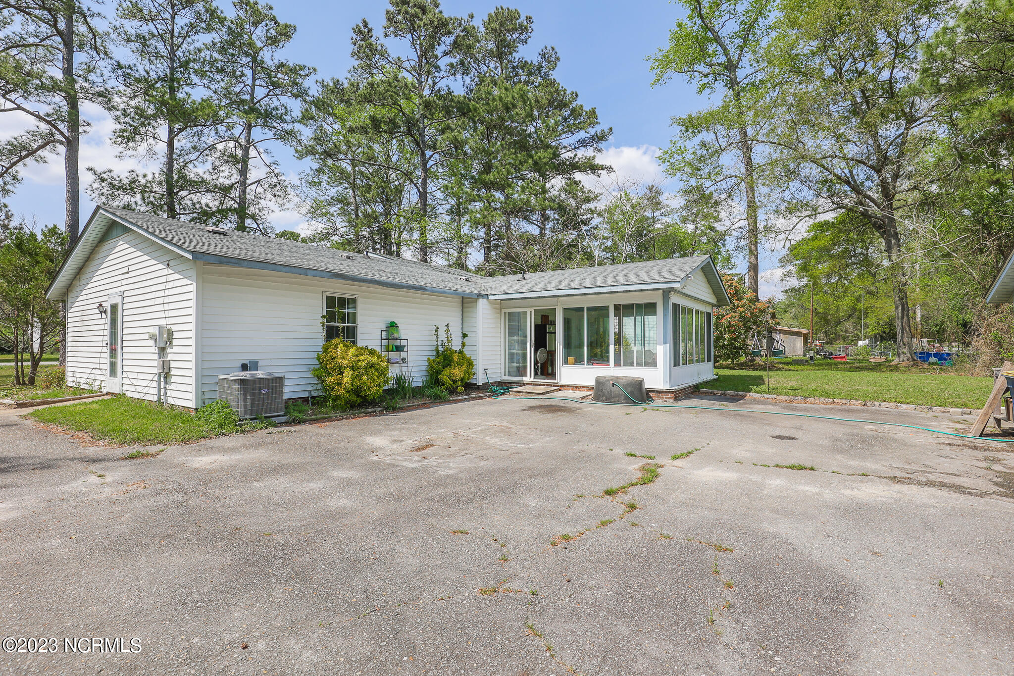 331 Union Chapel Church Road Jacksonville, NC 28540 - Photo 35 of 44 341 Union Chapel-08