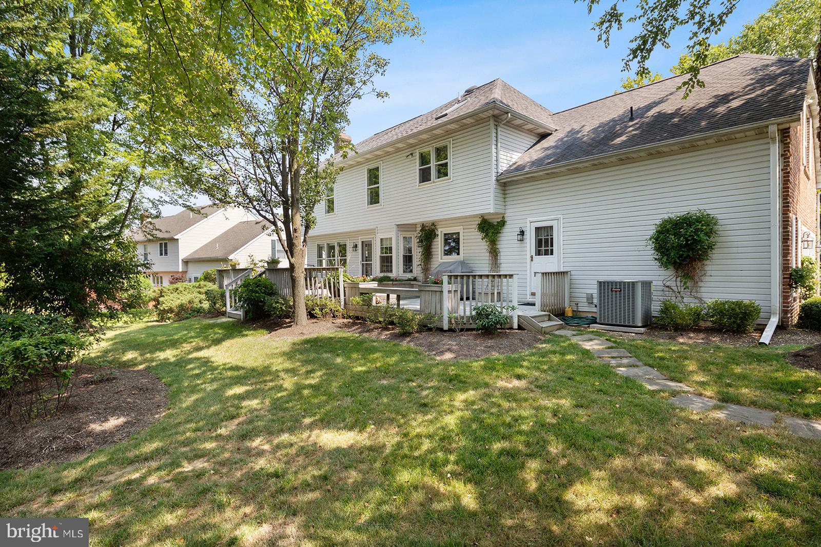 710 Outpost Circle Wayne, PA 19087 - Photo 16 of 56
