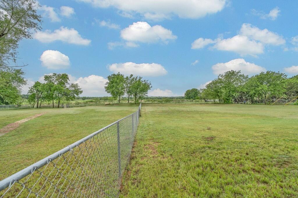 11520 China Spring Road Waco, TX 76708 - Photo 19 of 39