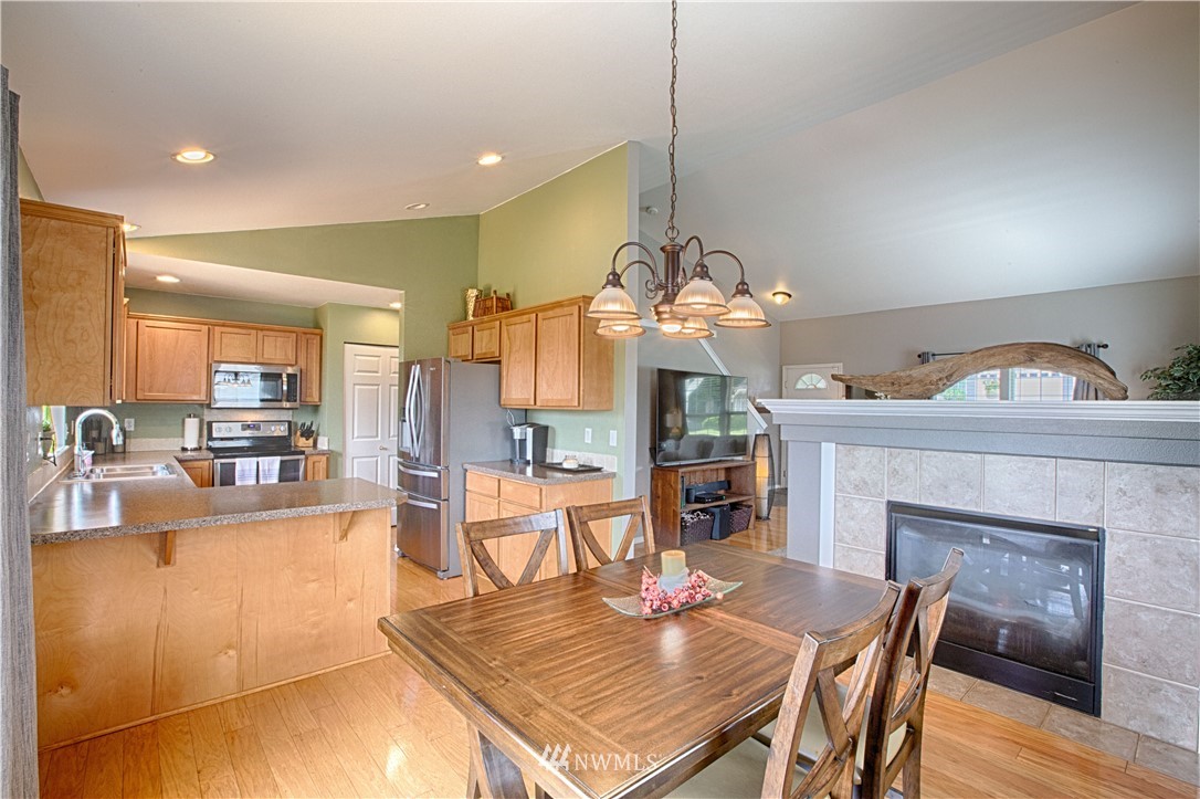 2615 Northwoods Loop Road Mount Vernon, WA 98273 - Photo 11 of 29 Gallery Image 11