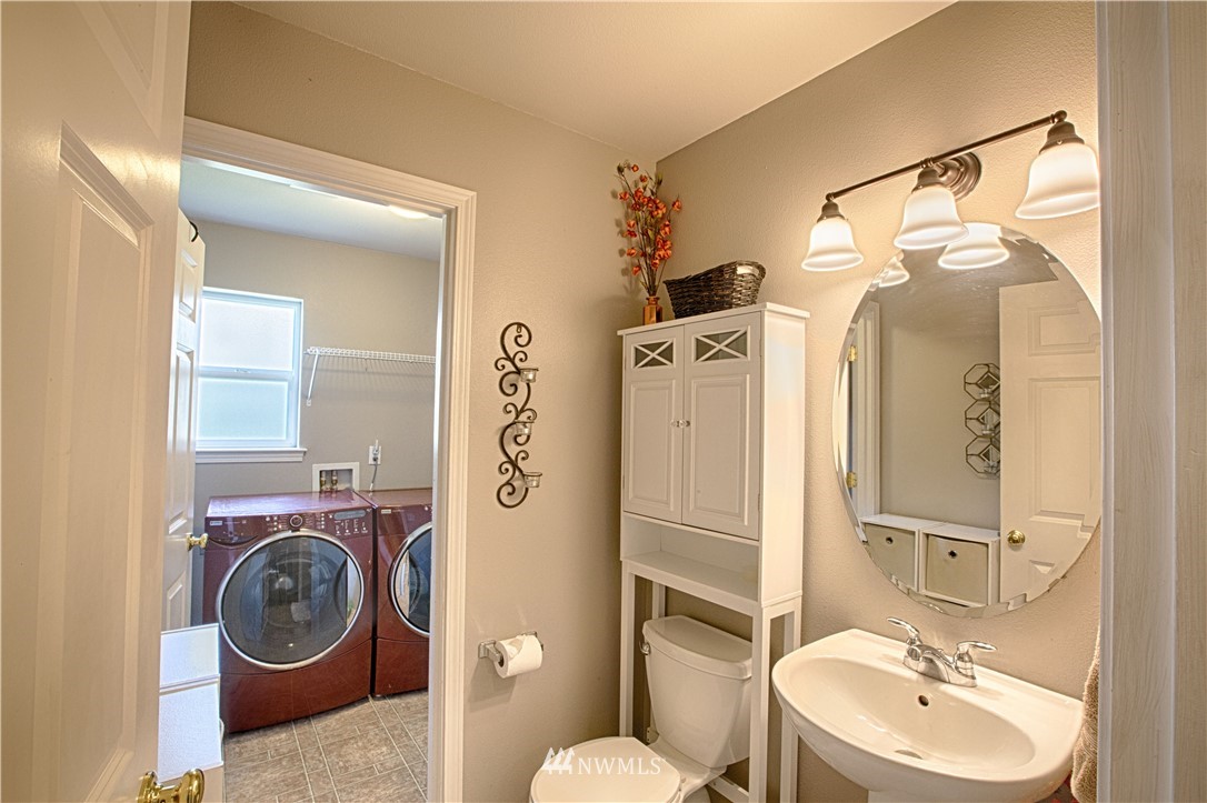 2615 Northwoods Loop Road Mount Vernon, WA 98273 - Photo 17 of 29 Gallery Image 17