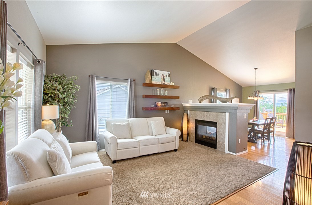 2615 Northwoods Loop Road Mount Vernon, WA 98273 - Photo 5 of 29 Gallery Image 5