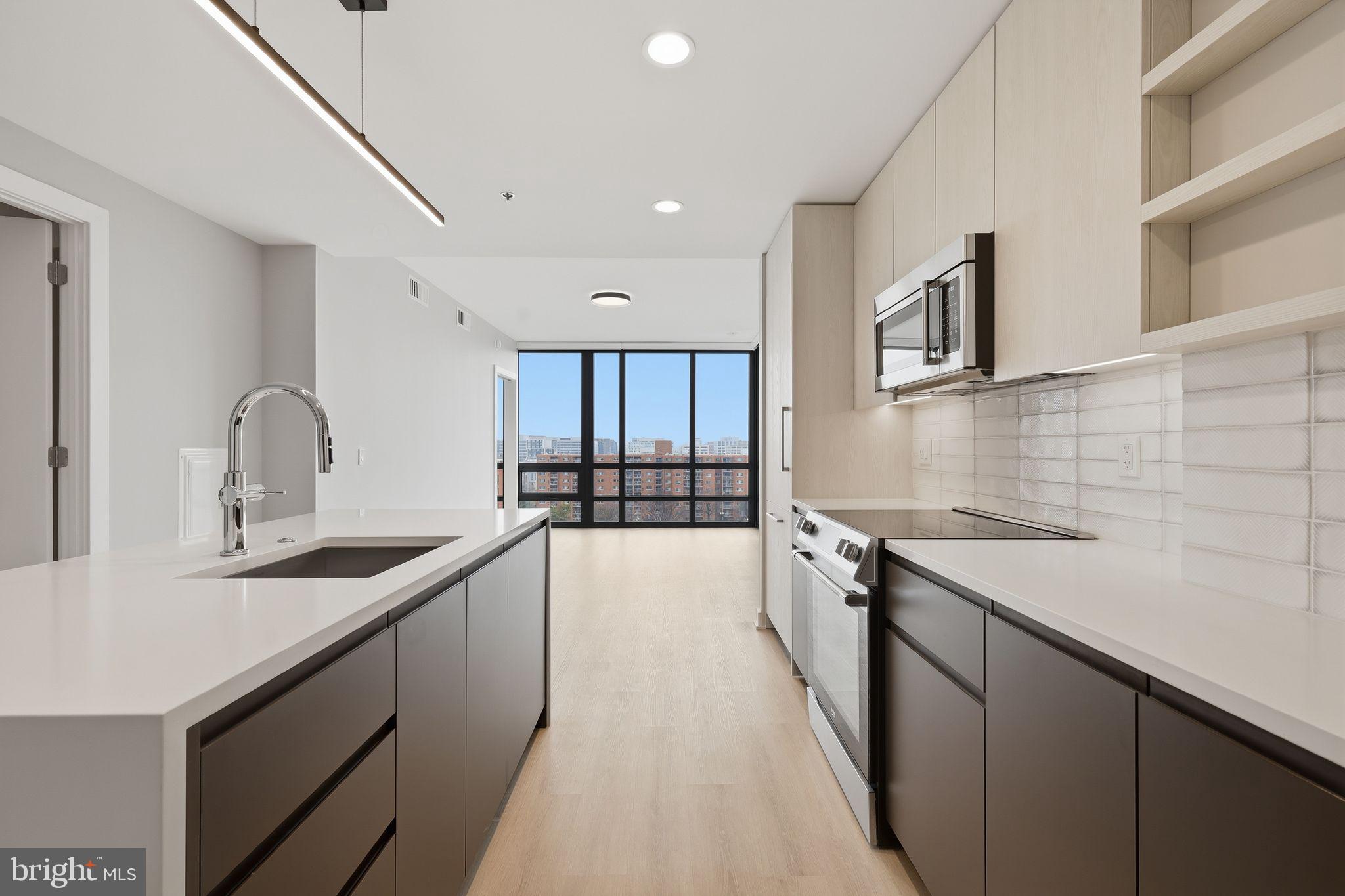 950 3rd Street Northwest, Unit 802 Washington, DC 20001 - Photo 23 of 34
