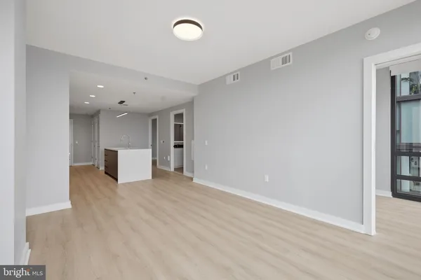 $3,890 | 950 3rd Street Northwest, Unit 802, Washington, DC 20001