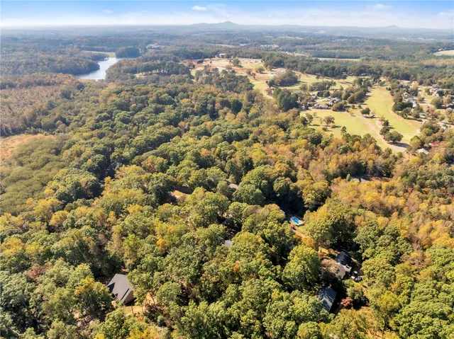 $385,000 | 126 Edinburg Road, Pickens, SC 29671