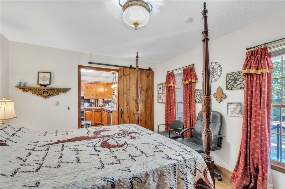 126 Edinburg Road Pickens, SC 29671 - Photo 10 of 31