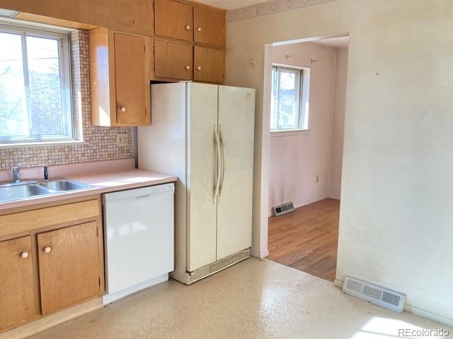 2106 Collier Avenue Colorado Springs, CO 80909 - Photo 11 of 35